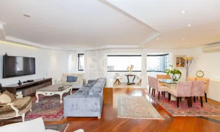 Apartamento á Venda no Brooklin com 166m², 3 quartos sendo 3 suítes, 2 vagas.
