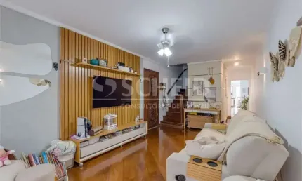 Sobrado a venda de 188,00m² útil, com 3 quartos e 4 vagas, na vila mascote.