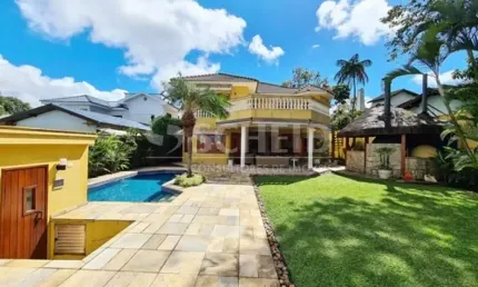 Casa em condomínio fechado com 4 quartos à venda na Rua Carlos Baptista de Magalhães, --, Jardim Prudência, São Paulo
