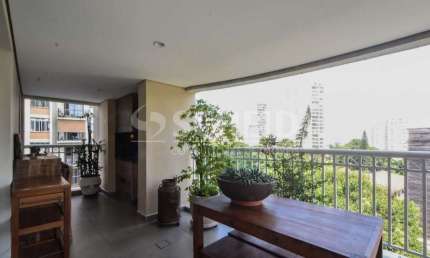 Apartamento a venda no jardim marajoara  , 246 m² 4 quartos sendo 4 suítes, 4 vagas .