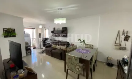Venda Apartamento Impecável 02 dormitórios com suíte, ar condicionado, 02 vagas!