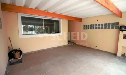 Sobrado com 2 Quartos e 4 banheiros à Venda, 110 m² com edícula