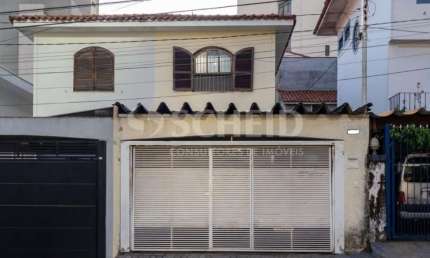 Sobrado a venda na Vila Mascote com 185m, 4 dormitórios, 2 suítes e 2 vagas.
