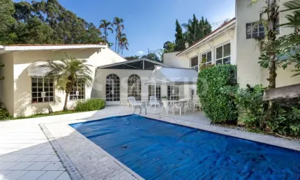 Casa de alto padrão com lazer completo e exclusivo, no Jd. Marajoara