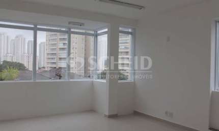 sala comercial 30mts, 1 banheiro, 1 vaga de garagem.
