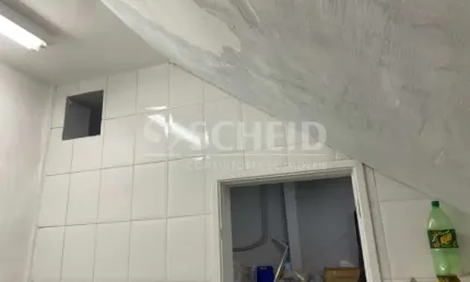 Excelente galpão com pe direito duplo e 3 vags  muito bom