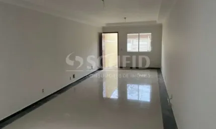 Sobrado com 3 Quartos e 3 banheiros à Venda, 102 m²