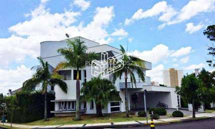 'Casa de Luxo em Condomínio Angelo Vial, Sorocaba: Sofisticação e Conforto na Região Mais Valorizad