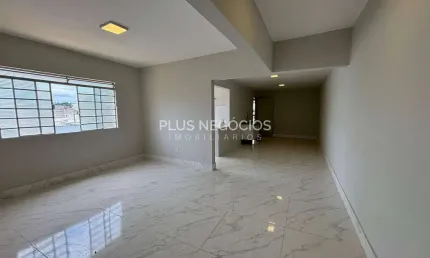 Apartamento à venda no Centro de Votorantim, na principal avenida da cidade com 3 dormitórios, próx