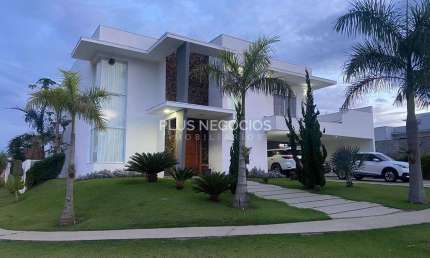 Espetacular Casa à Venda no Residencial Fazenda Alta Vista - Conforto, Segurança e Qualidade de Vid