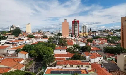 Apartamento de 2 Dormitórios, 1 Suíte e 65m² de Área Útil à Venda no Edifício Amazonas – Conforto e
