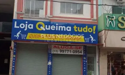 Amplo Salão/Sala Comercial Piso Superior para Locação no Centro – Excelente Oportunidade!