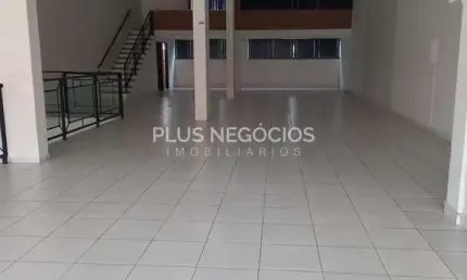 Destaque seu Negócio: Salão Comercial Reformado c/ Mezanino e 3 Banheiros na Zona Norte de Sorocaba
