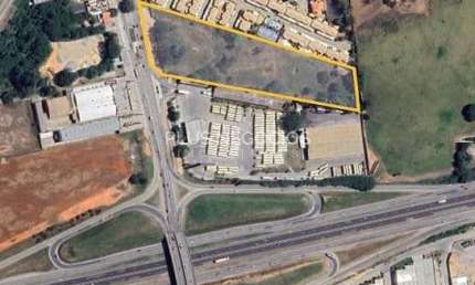 Área Comercial em Av. Armando Pannunzio: Terreno de 17.987 m² com Fácil Acesso à Rodovia Raposo Tav
