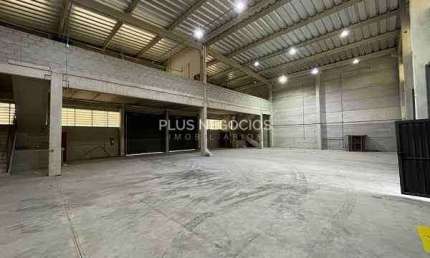 Galpão / Barracão com  608,36m² de área útil para locação  na Vila Aeroporto, Sorocaba, SP