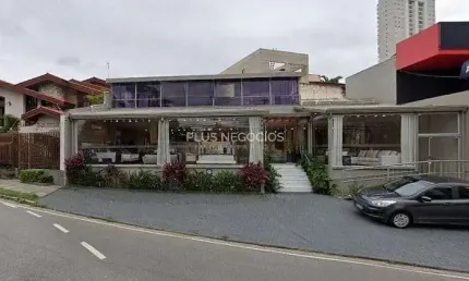 Loja comercial à venda na Av Carlos Comitre, a mais valorizada de Sorocaba, próxima ao Shopping Igu