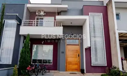 Oportunidade Imperdível: Sobrado à Venda no Condomínio Terras de São Francisco. Linda Casa com Preç