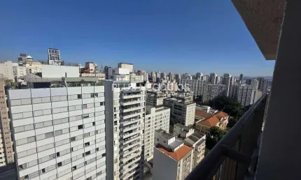 Excelente Studio Condomínio Cyrela For You à venda próximo da PUC (faculdade de medicina) e nova es