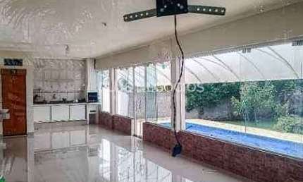 Casa à venda residencial Ipanema 1 com 3 dormitórios uma suíte 4 banheiros ,bairro Rio Verde, Araço