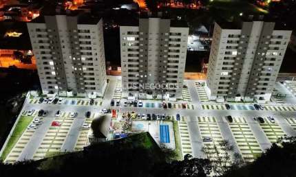 Apartamento com 2 Dormitórios, Automatizado, Móveis Planejados, Porcelanato e Condomínio com Lazer