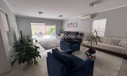 Linda casa no condomínio real villas europa a venda com 4 suítes, recém reformada, com piscina aque