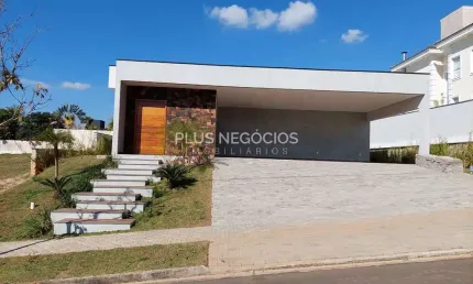 Casa à Venda no Condomínio Saint Charbel, Araçoiaba da Serra: 4 Dormitórios, 4 Suítes, 360m² de Áre