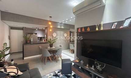 Apartamento no Vitrine Esplanada totalmente mobiliado. 2 dormitórios, sendo 1 suíte com closet. Est