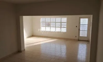 Casa à Venda com 3 Dormitórios, 1 Suíte e 165m² de Área Útil no Centro de Sorocaba – Conforto e Loc