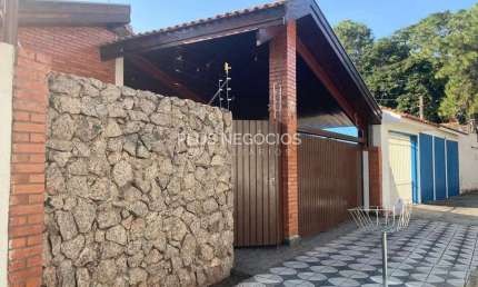 Imperdível! Casa Térrea à Venda em Bairro Nobre de Sorocaba, Jardim Faculdade, Zona Sul Junto ao Ca