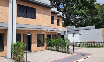 Casa em condomínio fechado com 3 quartos à venda na Rua Romão Arrais, 40, Vila Colorau, Sorocaba