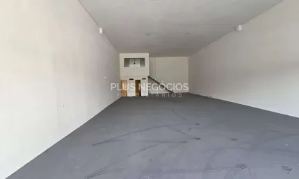 Galpão novo para locação na Av. Ipanema em Sorocaba com 250m², escritório, pé direito de 6m e alugu