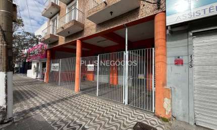 Salão Comercial à Venda na Avenida Principal de Votorantim – 204m² Construídos, Pé Direito Duplo, D