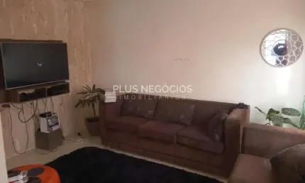 Casa Térrea à Venda no Central Parque – 250m² de Terreno e 3 Dormitórios