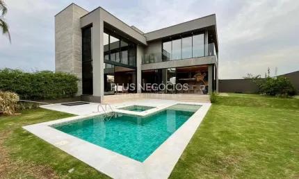 Casa de alto padrão no alphaville 4 sorocaba – terreno de 690m², 5 suítes, piscina, vista privativa