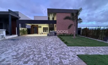 Casa à venda, vila martins, itu, sp  localizada no exclusivo condomínio alphaville castelo