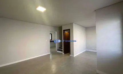 Sobrado com 3 dormitórios à venda, 113 m² por R$ 532.000,00 - Jardim Califórnia - Jacareí/SP