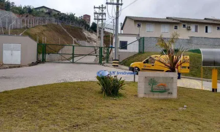 Sobrado com 2 dormitórios à venda, 57 m² por r$ 215.000,00 - jardim colônia - jacareí/sp