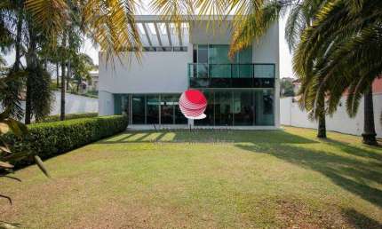 Casa com 4 quartos à venda na Calábria, 669, Bandeirantes, Belo Horizonte por R$ 5.500.000