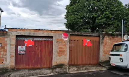 Casa com 3 quartos à venda na Marataízes, 80, Estrela Dalva, Contagem por R$ 300.000