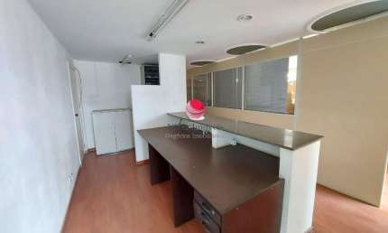 Sala comercial para alugar na Rua Sena Madureira, 350, Ouro Preto, Belo Horizonte por R$ 6.000