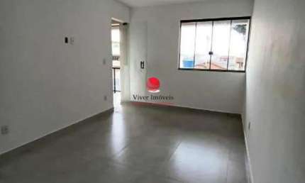 Casa com 2 quartos para alugar na Barão do Rio Branco, 1131, Nacional, Contagem por R$ 1.900