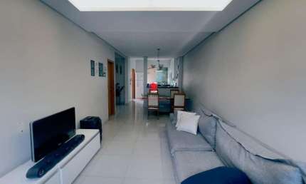 Casa com 3 quartos para alugar na Alameda dos Pintassilgos, 610, Cabral, Contagem por R$ 5.500