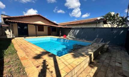 Casa com 3 quartos à venda na Ursulina de Melo, 115, Alípio de Melo, Belo Horizonte por R$ 1.290.000