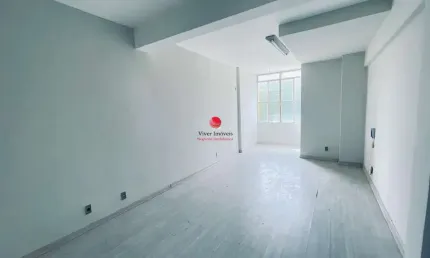 Ponto comercial para alugar na Rua Sena Madureira, 350, Ouro Preto, Belo Horizonte por R$ 1.500