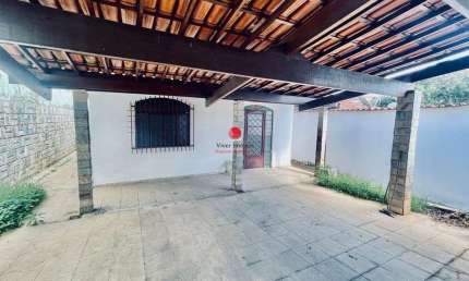 Casa com 2 quartos à venda na Euclides Miragaia, 60, Campo Alegre, Belo Horizonte por R$ 320.000