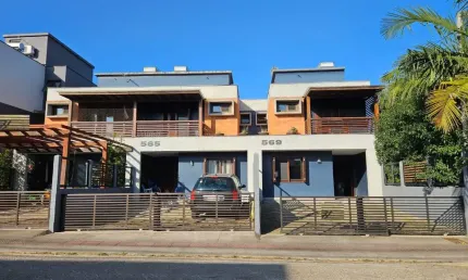Casa pronta pra morar em garopaba sc 3 quartos 1 suíte