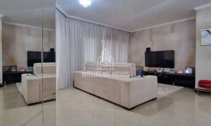 Apartamento á Venda no Condomínio Vega Plaza, localizado no Bairro Goiabeiras Cuiabá/MT. Com 03 Qua