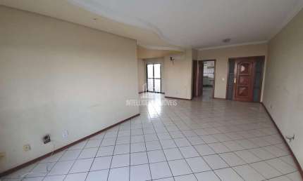Apartamento à venda no Edifício Moinho dos Ventos, localizado no Centro Norte em Cuiabá-MT. Com 03