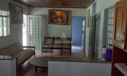 Chácara à Venda na Área Rural de Cuiabá, com 14,8 hectares e duas casas de alvenaria, Cuiabá-MT.