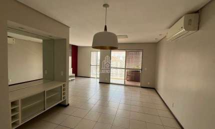 Apartamento à venda com 3 quartos sendo 1 suíte, andar alto, com planejados em todos os quartos no